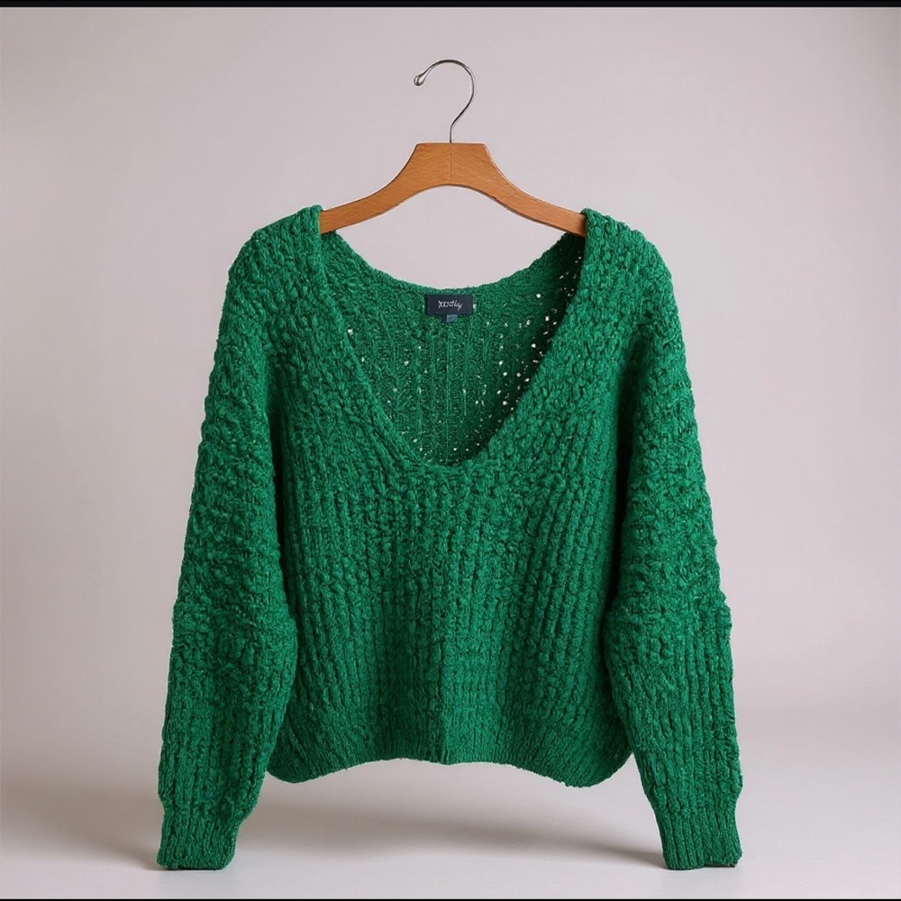NEELY V Neck Oversized Fuzzy Knit Sweater Green Size S